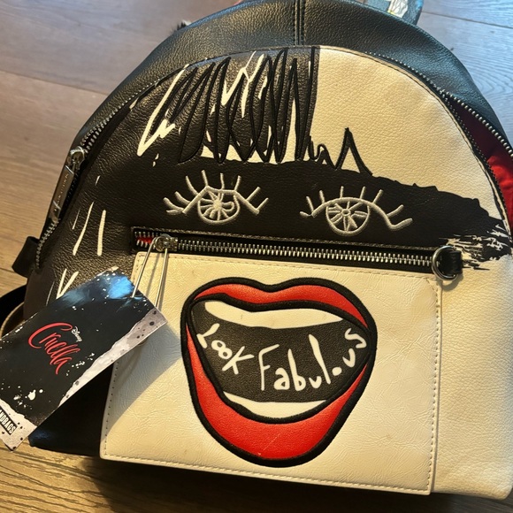 limited edition Discontinued Disney Cruella Backback by Danellie Nicole - Picture 3 of 3
